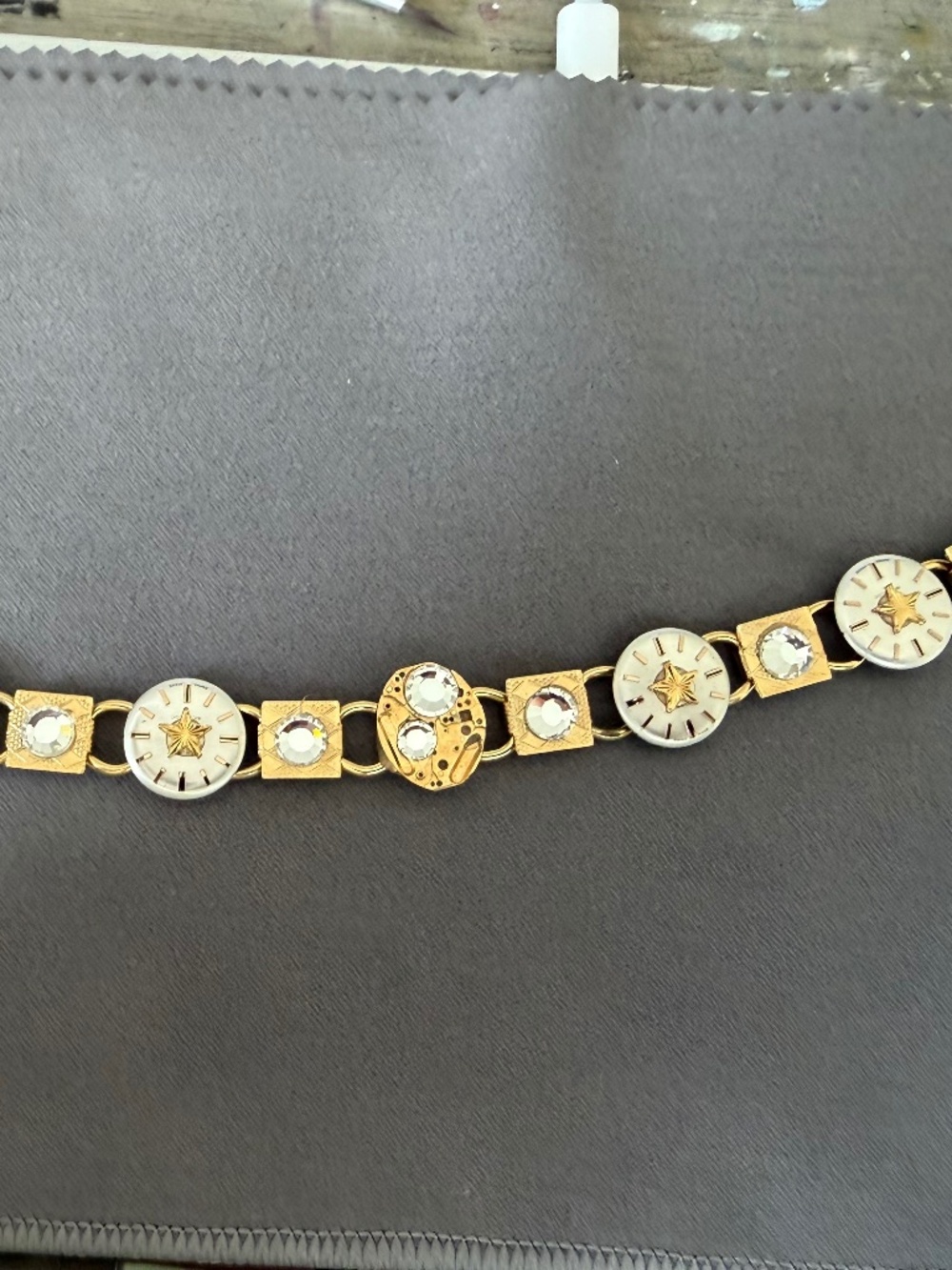 Fun Costume Jewelry Bracelet 7"